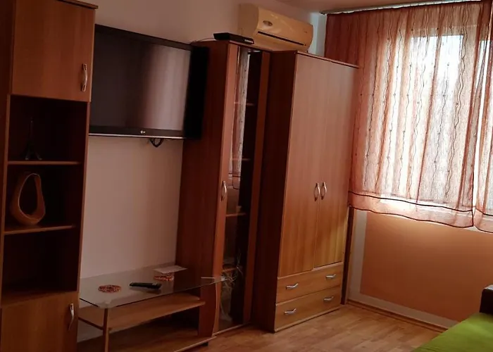 דירה Mara נפטון